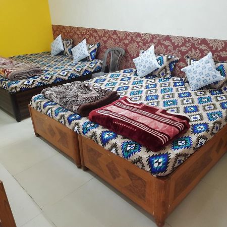 Saar Homestay Ujjain Exterior photo